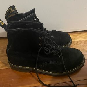EUC Suede Doc Martens